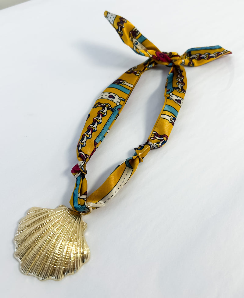 Scarf Necklace - Gold Shell