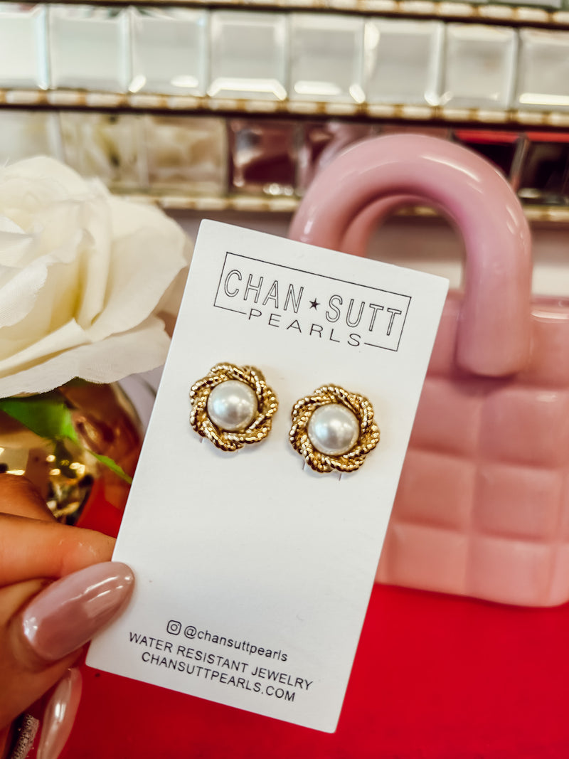 Rope Pearl Earring