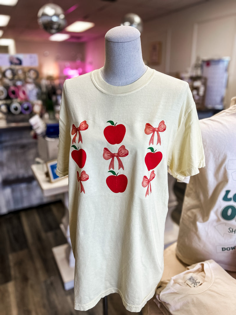 Apples & Bows Tee