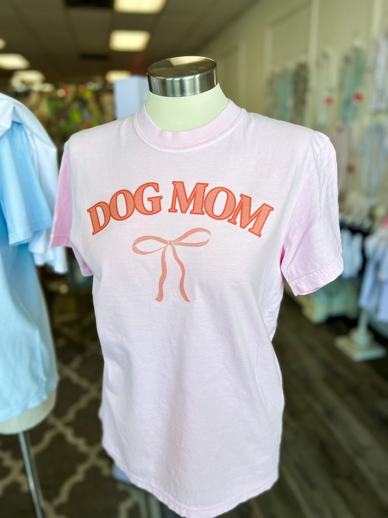 Dog Mom Tee